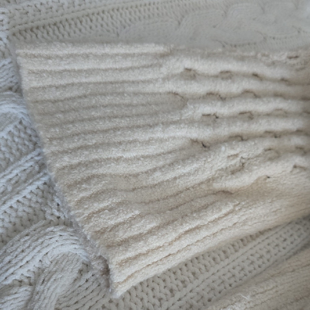 J. Crew New With Tag Cream Cotton Blend Bouclé Cable-Knit Sweater - Picture 3 of 7
